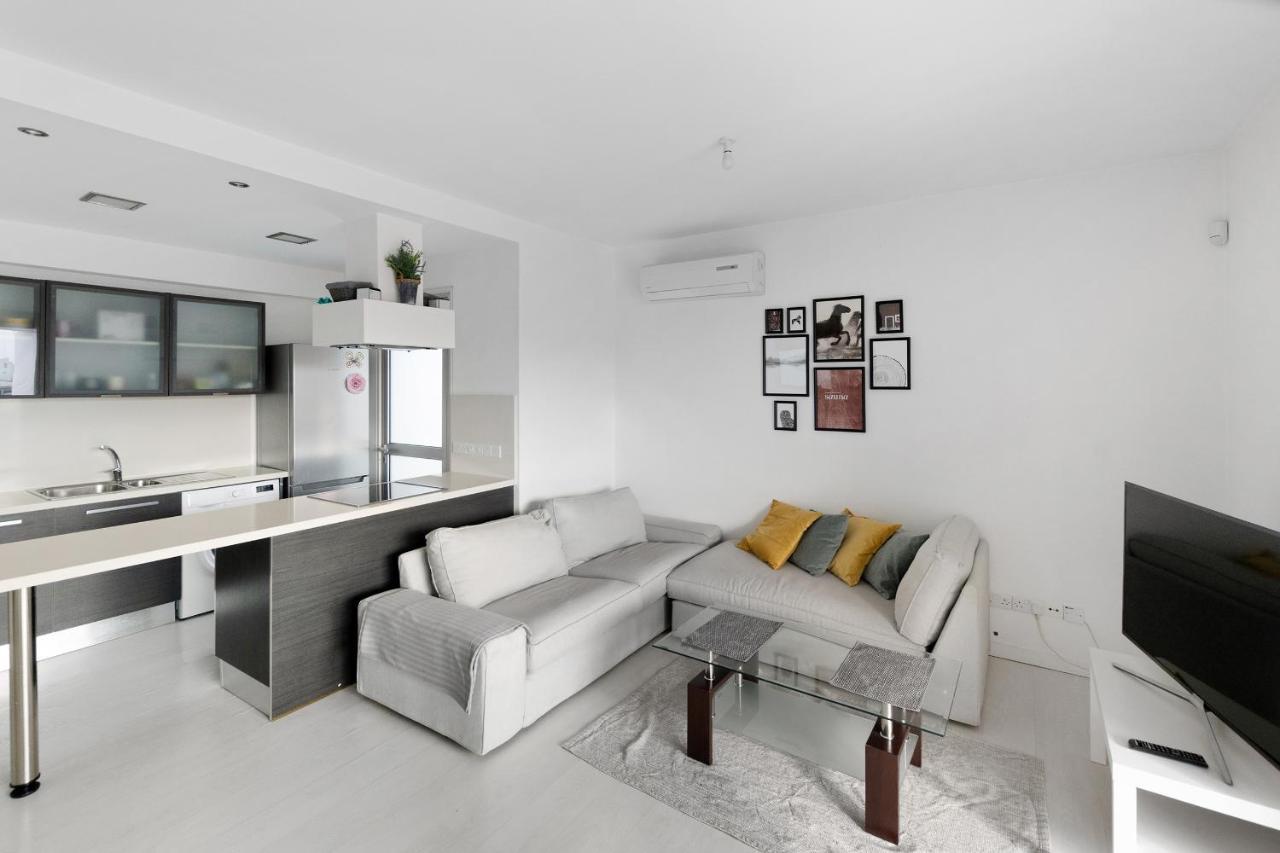 Glabur Stays - The Fabulous 2 Bdr - Nicosia City, Free Parking & Wifi, Welcomes You!!! Luaran gambar